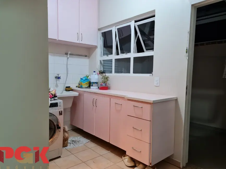 Foto 8 de Casa de Condomínio com 3 quartos à venda, 321m2 em Valinhos - SP