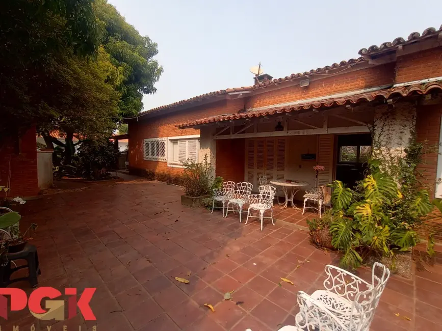 Sala Comercial com 4 quartos à venda e para alugar, 271m2 em Centro, Vinhedo - SP - imagem 1 Foto 1 de Sala Comercial com 4 quartos à venda e para alugar, 271m2 em Centro, Vinhedo - SP