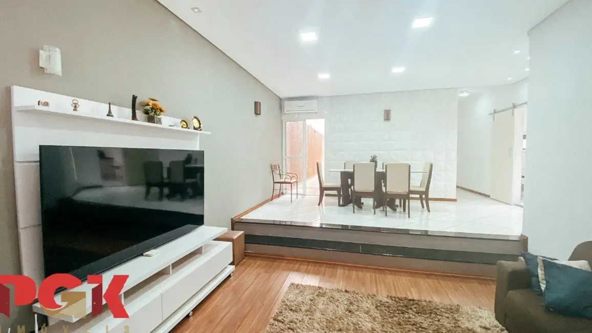 Casa com 3 quartos à venda, 159m2 em Vinhedo - SP - imagem 7 Foto 7 de Casa com 3 quartos à venda, 159m2 em Vinhedo - SP