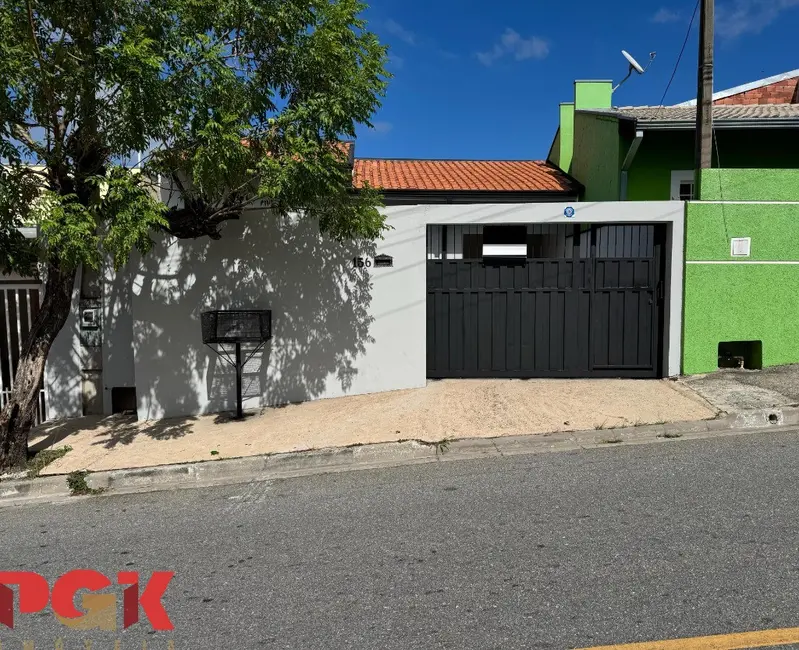 Foto 3 de Casa com 2 quartos à venda, 80m2 em Vinhedo - SP