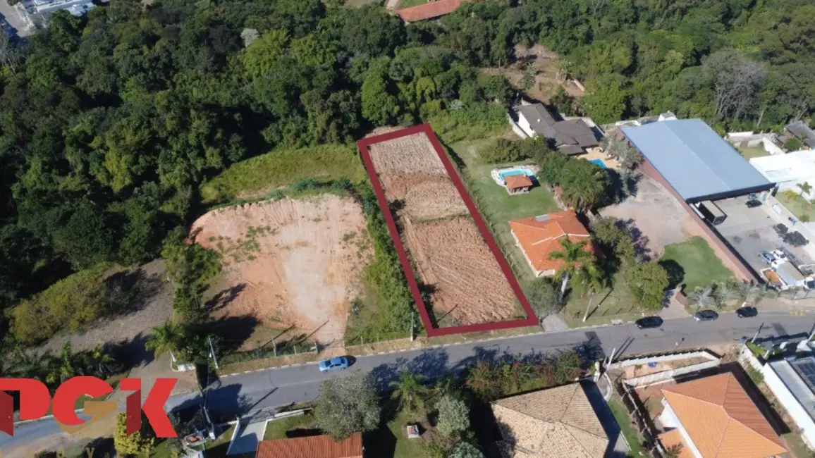Foto 1 de Terreno / Lote à venda, 1690m2 em Vinhedo - SP