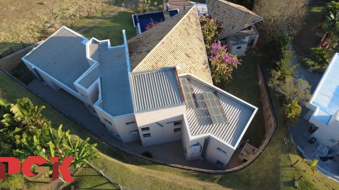 Foto 3 de Casa de Condomínio com 5 quartos à venda e para alugar, 600m2 em Louveira - SP