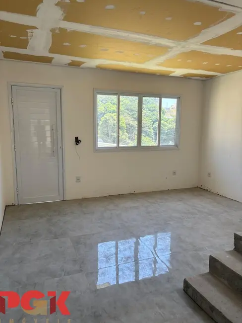 Foto 6 de Casa de Condomínio com 3 quartos à venda, 107m2 em Louveira - SP