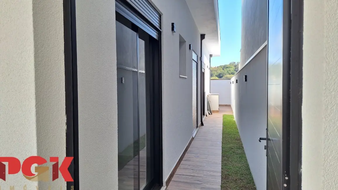 Casa de Condomínio com 3 quartos à venda, 176m2 em Valinhos - SP - imagem 9 Foto 9 de Casa de Condomínio com 3 quartos à venda, 176m2 em Valinhos - SP