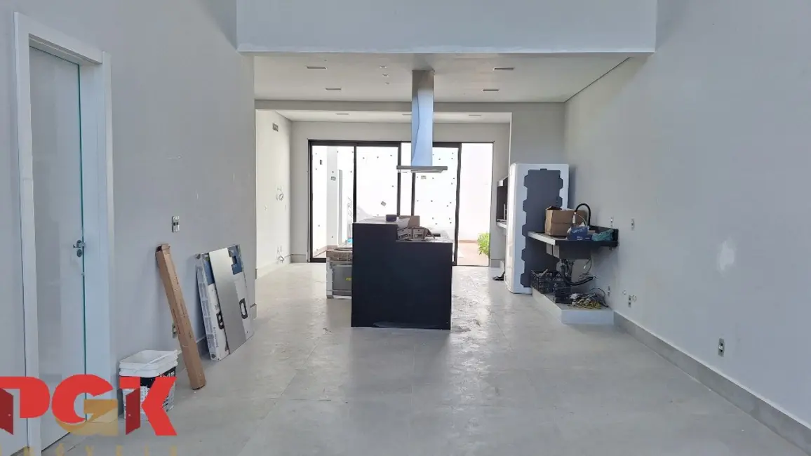 Casa de Condomínio com 3 quartos à venda, 188m2 em Valinhos - SP - imagem 9 Foto 9 de Casa de Condomínio com 3 quartos à venda, 188m2 em Valinhos - SP