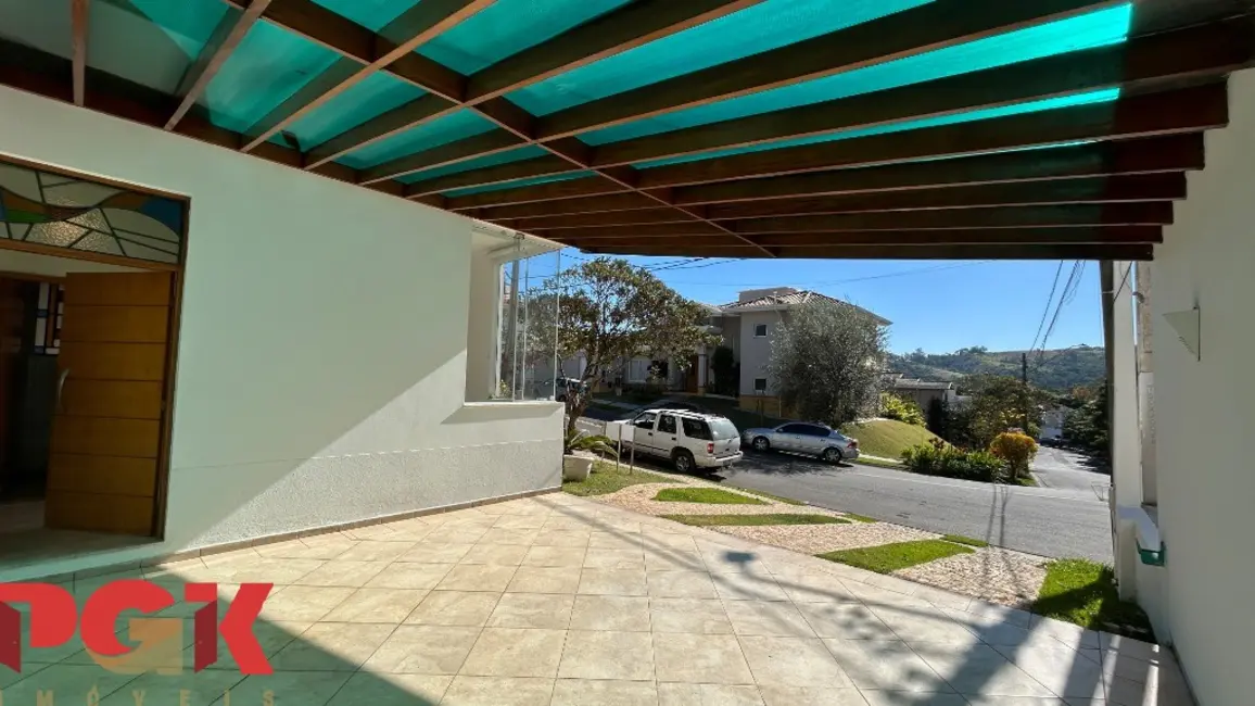 Casa de Condomínio com 4 quartos à venda, 300m2 em Valinhos - SP - imagem 4 Foto 4 de Casa de Condomínio com 4 quartos à venda, 300m2 em Valinhos - SP