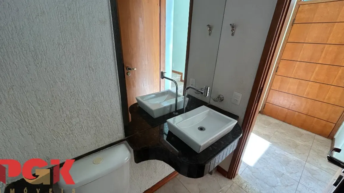 Casa de Condomínio com 4 quartos à venda, 300m2 em Valinhos - SP - imagem 8 Foto 8 de Casa de Condomínio com 4 quartos à venda, 300m2 em Valinhos - SP