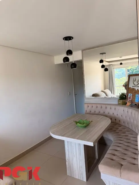 Foto 6 de Apartamento com 2 quartos à venda, 52m2 em Valinhos - SP