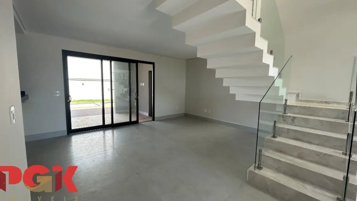 Casa com 3 quartos à venda, 239m2 em Valinhos - SP - imagem 9 Foto 9 de Casa com 3 quartos à venda, 239m2 em Valinhos - SP