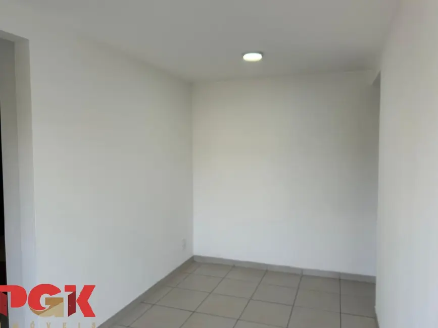 Apartamento com 2 quartos para alugar, 70m2 em Valinhos - SP - imagem 8 Foto 8 de Apartamento com 2 quartos para alugar, 70m2 em Valinhos - SP