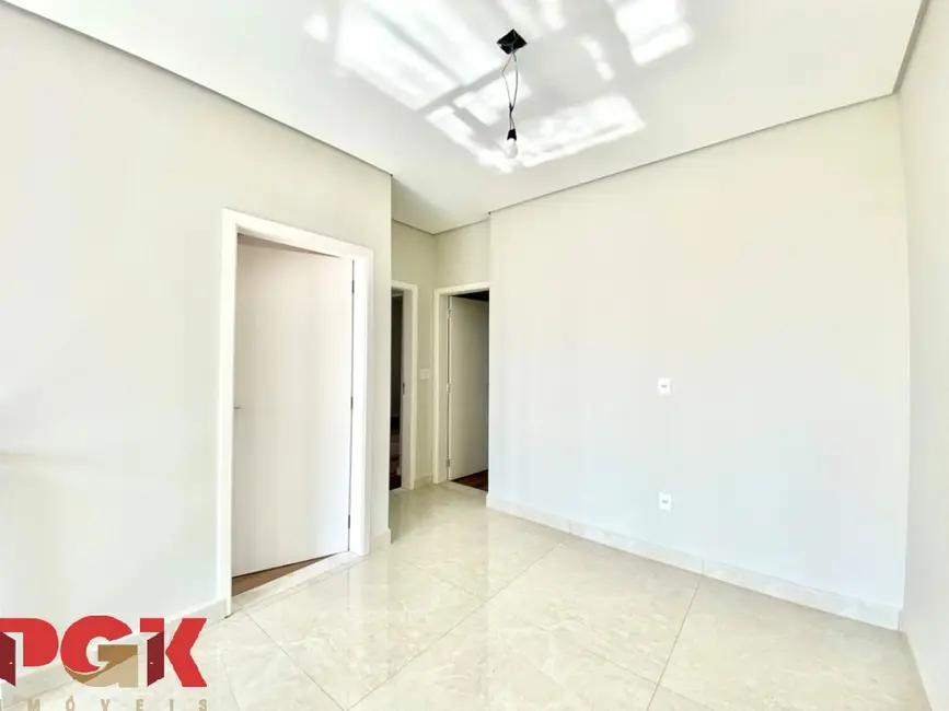 Foto 9 de Casa de Condomínio com 3 quartos à venda, 250m2 em Jundiai - SP