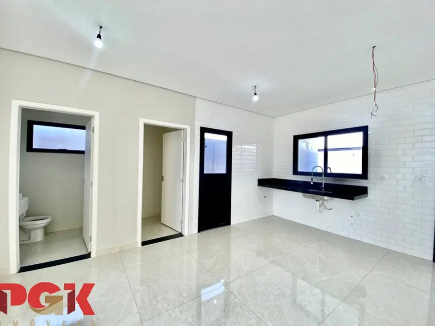 Foto 4 de Casa de Condomínio com 3 quartos à venda, 250m2 em Jundiai - SP