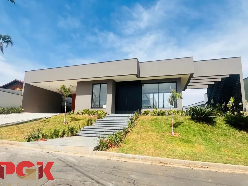 Casa de Condomínio com 4 quartos para alugar, 350m2 em Vinhedo - SP - imagem 1 Foto 1 de Casa de Condomínio com 4 quartos para alugar, 350m2 em Vinhedo - SP