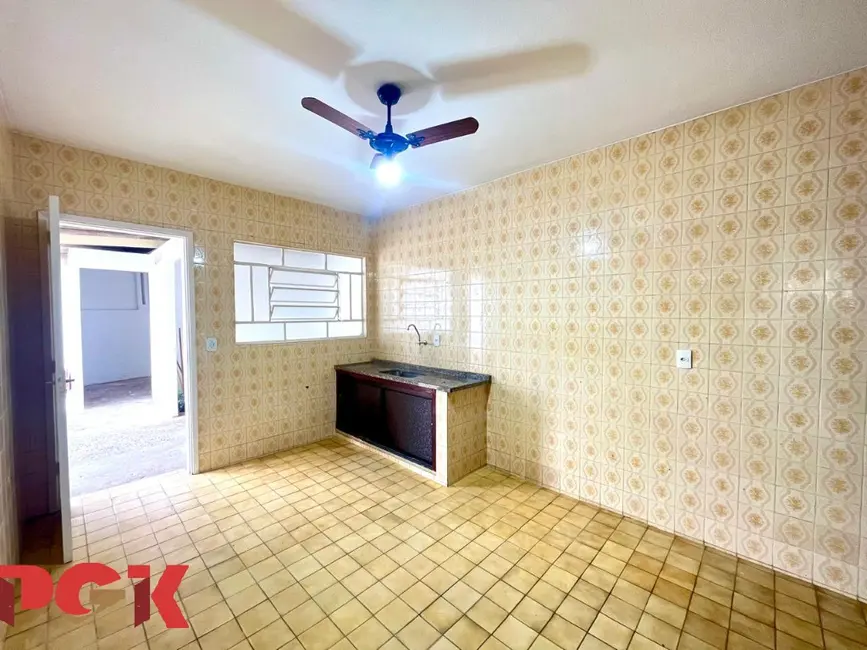 Foto 5 de Casa com 2 quartos para alugar, 100m2 em Centro, Vinhedo - SP