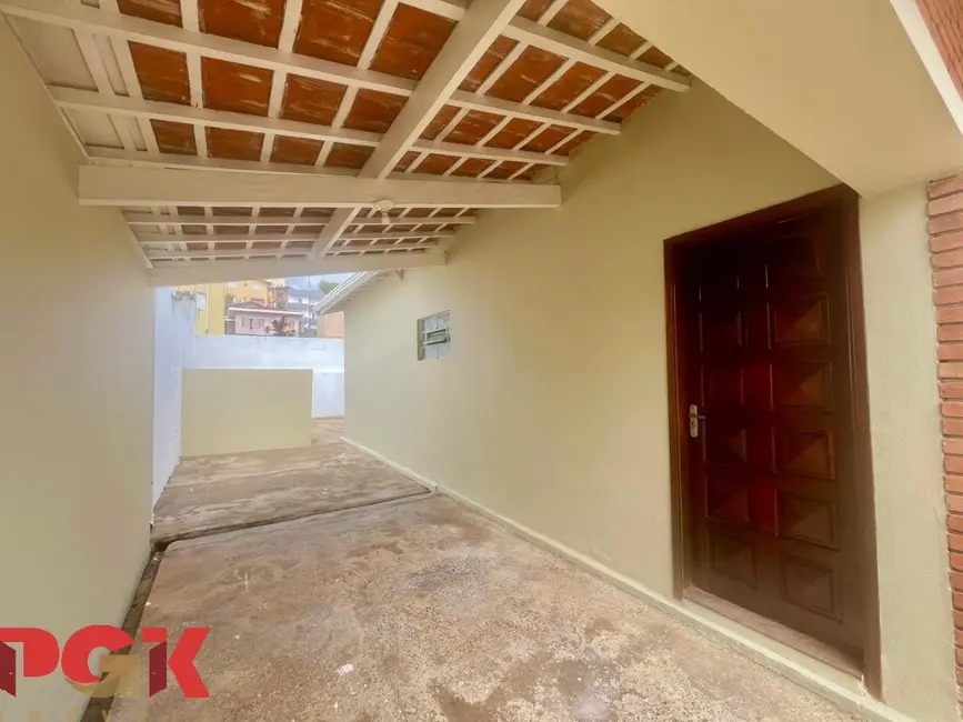 Foto 2 de Casa com 2 quartos para alugar, 100m2 em Centro, Vinhedo - SP