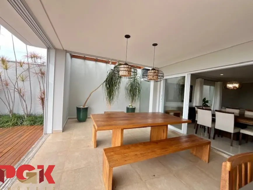 Foto 8 de Casa de Condomínio com 3 quartos para alugar, 336m2 em Valinhos - SP