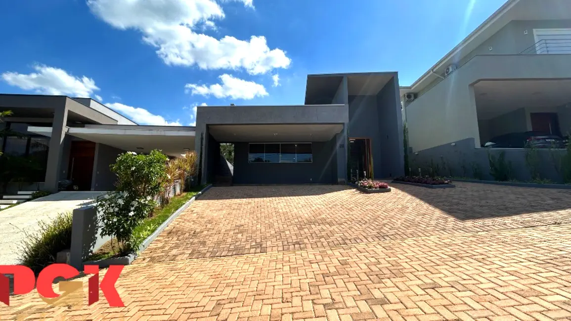 Foto 2 de Casa de Condomínio com 4 quartos à venda, 285m2 em Louveira - SP