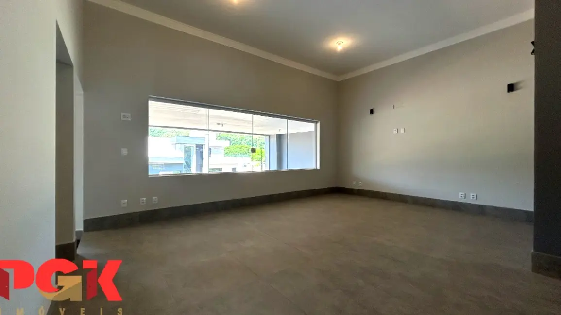 Foto 8 de Casa de Condomínio com 4 quartos à venda, 285m2 em Louveira - SP