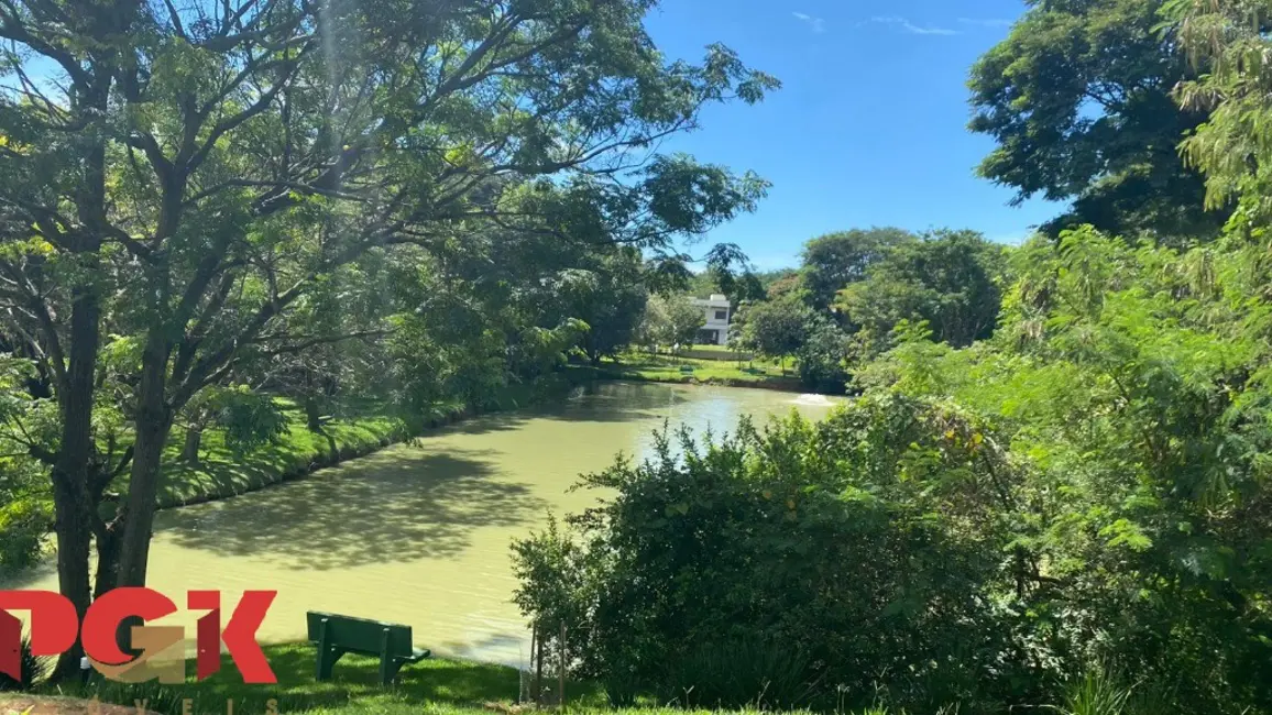 Foto 11 de Terreno / Lote à venda em Louveira - SP