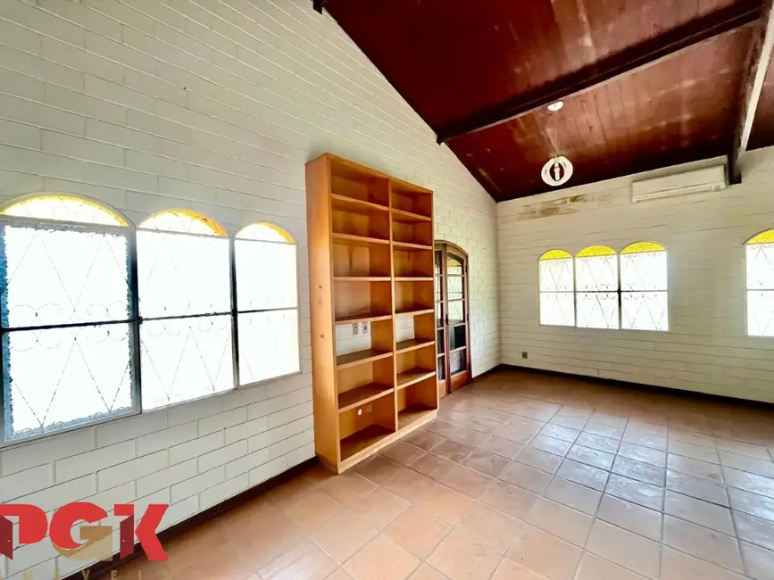 Foto 8 de Casa de Condomínio com 2 quartos à venda, 105m2 em Vinhedo - SP