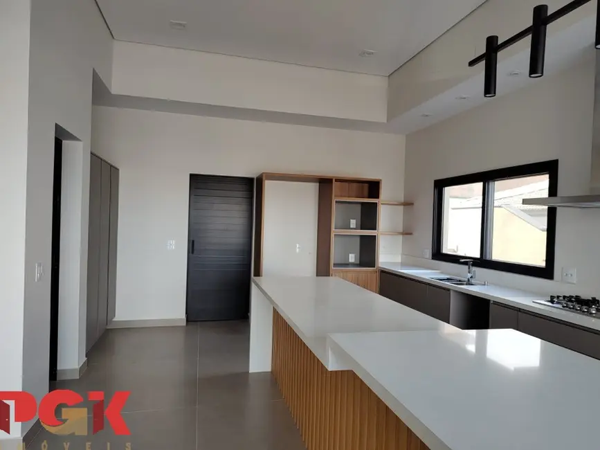 Foto 6 de Casa de Condomínio com 4 quartos à venda e para alugar, 335m2 em Monte Alegre, Vinhedo - SP