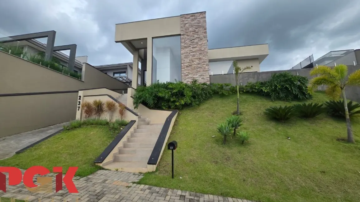 Foto 1 de Casa de Condomínio com 4 quartos à venda e para alugar, 335m2 em Vinhedo - SP