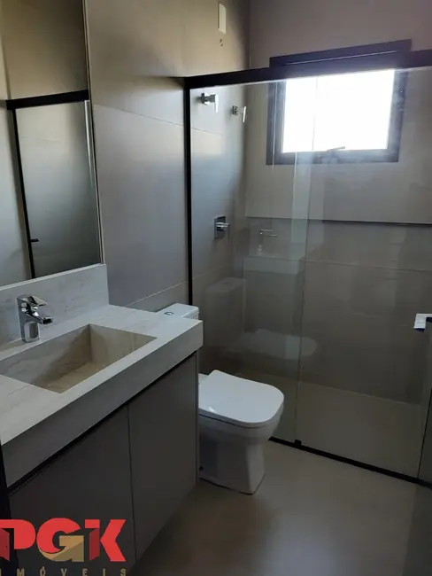 Foto 3 de Casa de Condomínio com 4 quartos à venda e para alugar, 335m2 em Monte Alegre, Vinhedo - SP