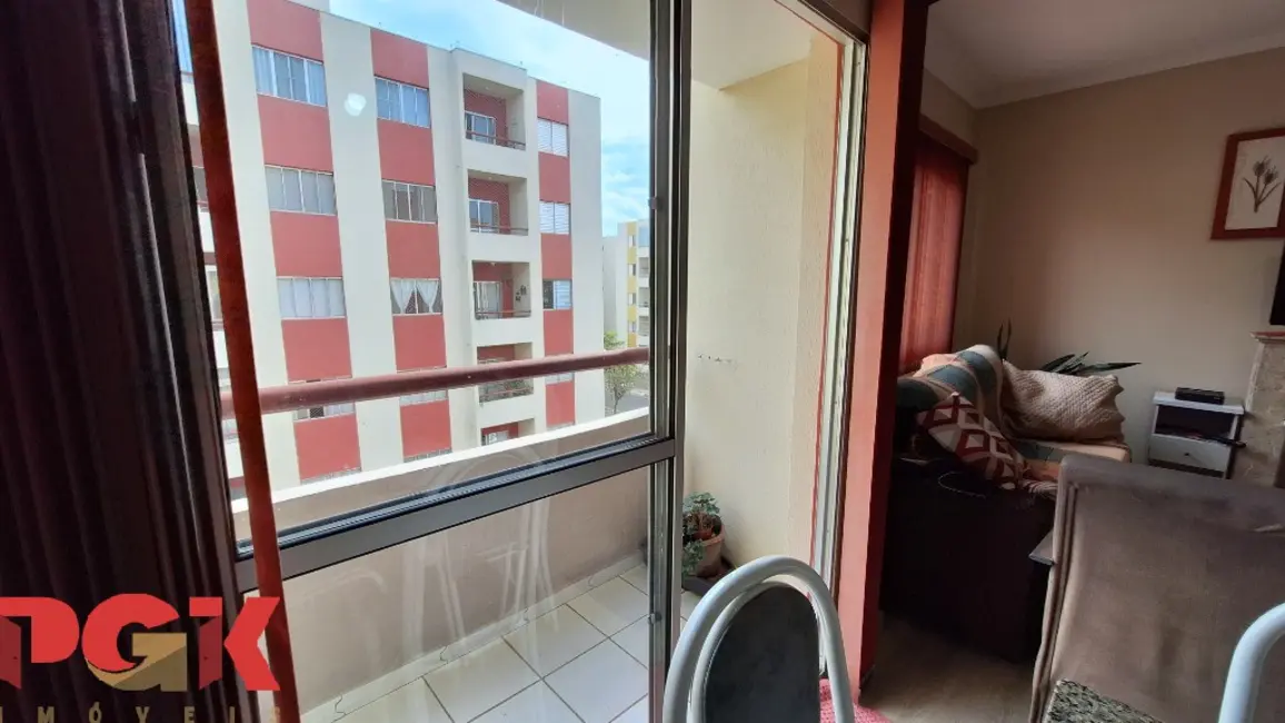 Foto 6 de Apartamento com 2 quartos para alugar, 60m2 em Valinhos - SP