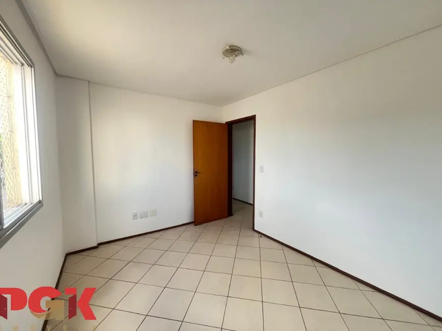 Apartamento com 2 quartos à venda e para alugar, 160m2 em Vinhedo - SP - imagem 6 Foto 6 de Apartamento com 2 quartos à venda e para alugar, 160m2 em Vinhedo - SP