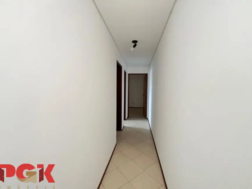 Apartamento com 2 quartos à venda e para alugar, 160m2 em Vinhedo - SP - imagem 8 Foto 8 de Apartamento com 2 quartos à venda e para alugar, 160m2 em Vinhedo - SP