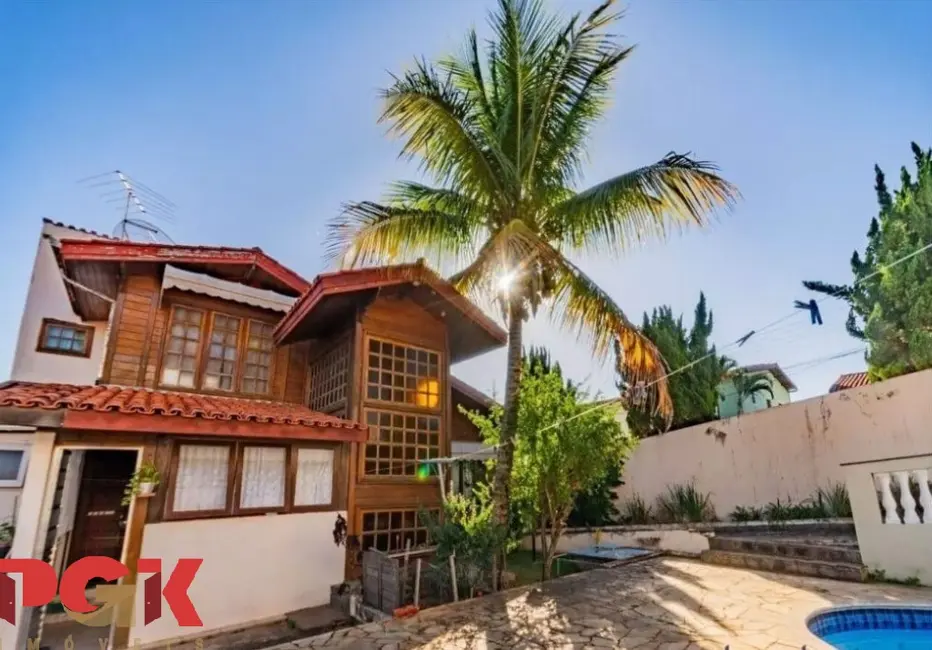 Foto 3 de Casa com 4 quartos à venda, 224m2 em Vinhedo - SP