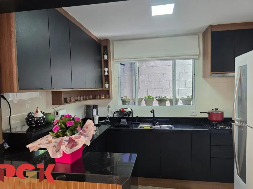 Foto 8 de Casa de Condomínio com 2 quartos à venda, 95m2 em Valinhos - SP