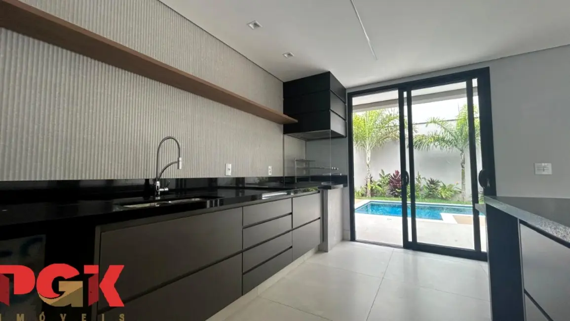 Casa de Condomínio com 3 quartos à venda, 290m2 em Campinas - SP - imagem 8 Foto 8 de Casa de Condomínio com 3 quartos à venda, 290m2 em Campinas - SP