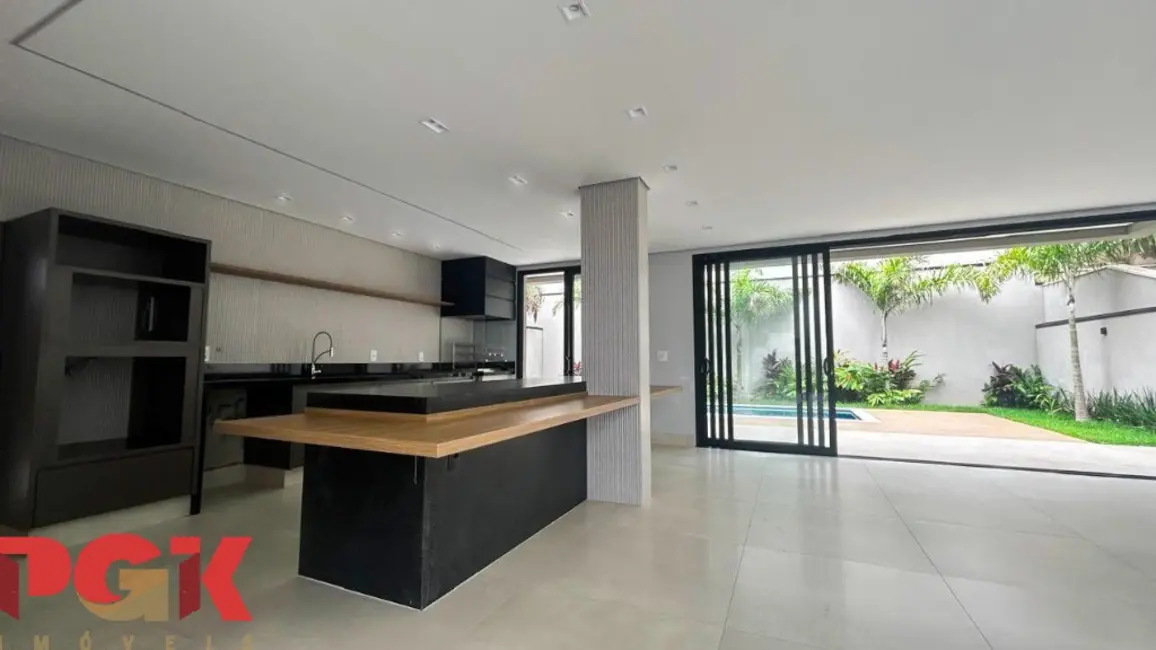 Casa de Condomínio com 3 quartos à venda, 290m2 em Campinas - SP - imagem 5 Foto 5 de Casa de Condomínio com 3 quartos à venda, 290m2 em Campinas - SP