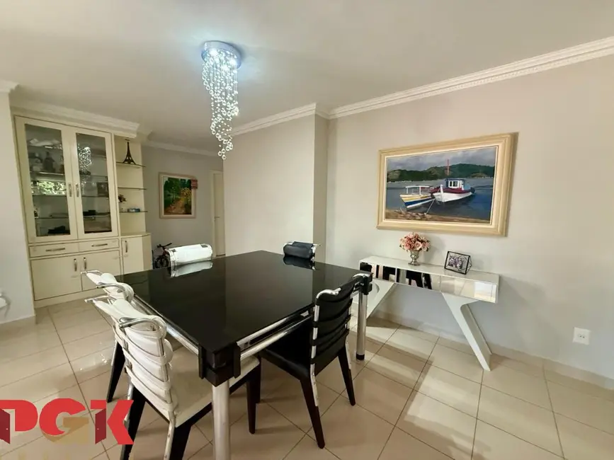 Foto 7 de Casa com 4 quartos à venda, 450m2 em Vinhedo - SP