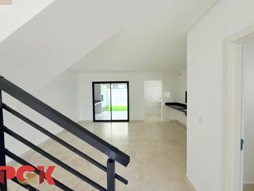 Foto 5 de Casa de Condomínio com 3 quartos à venda, 137m2 em Vinhedo - SP