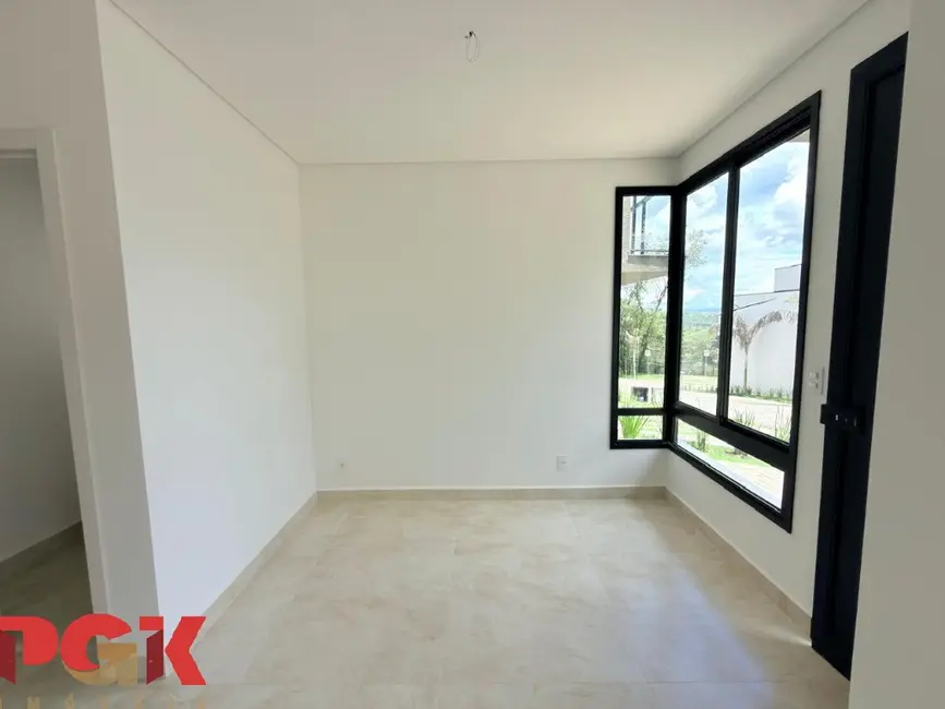 Foto 3 de Casa de Condomínio com 3 quartos à venda, 137m2 em Vinhedo - SP