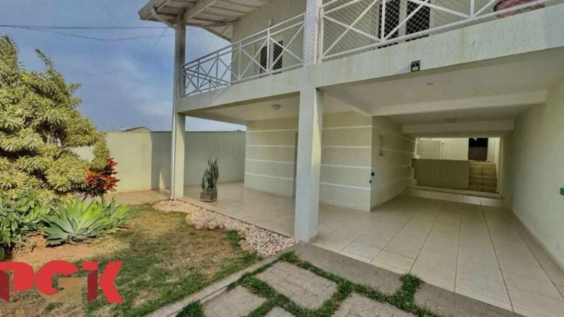 Foto 1 de Casa com 3 quartos à venda, 250m2 em Pinheirinho, Vinhedo - SP