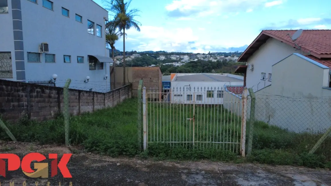 Foto 3 de Terreno / Lote à venda, 300m2 em Vinhedo - SP