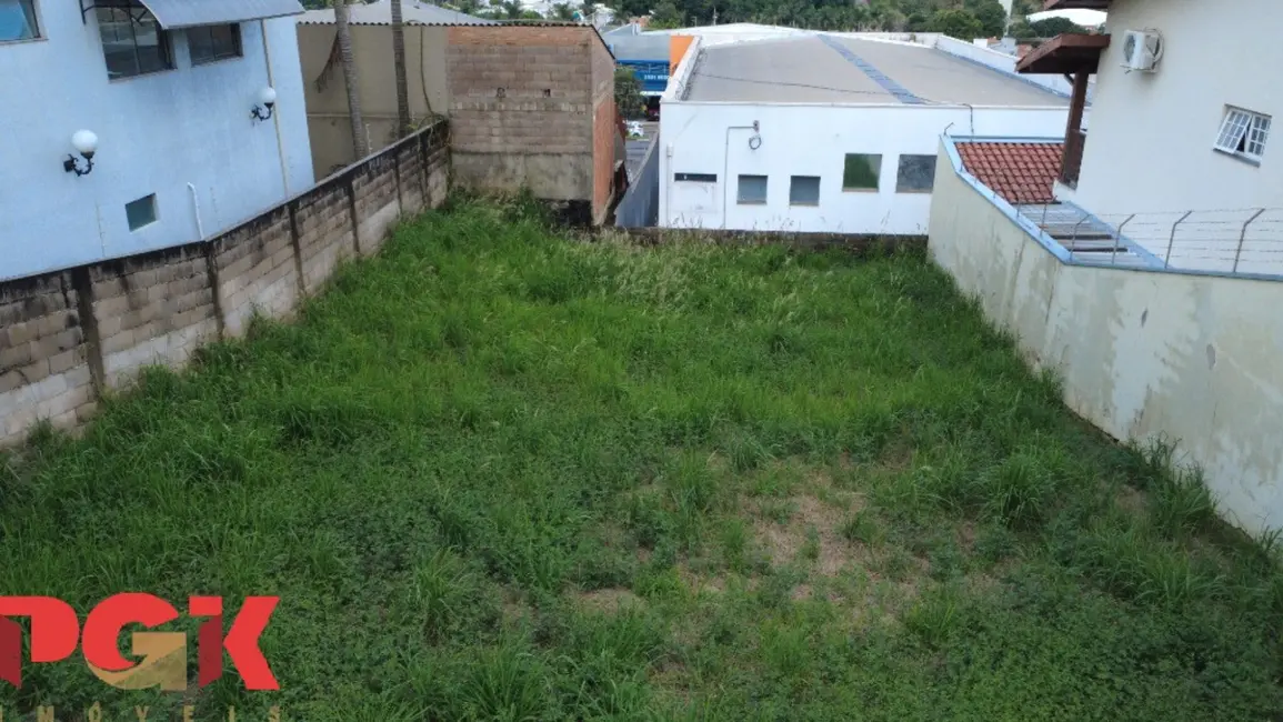 Foto 4 de Terreno / Lote à venda, 300m2 em Vinhedo - SP