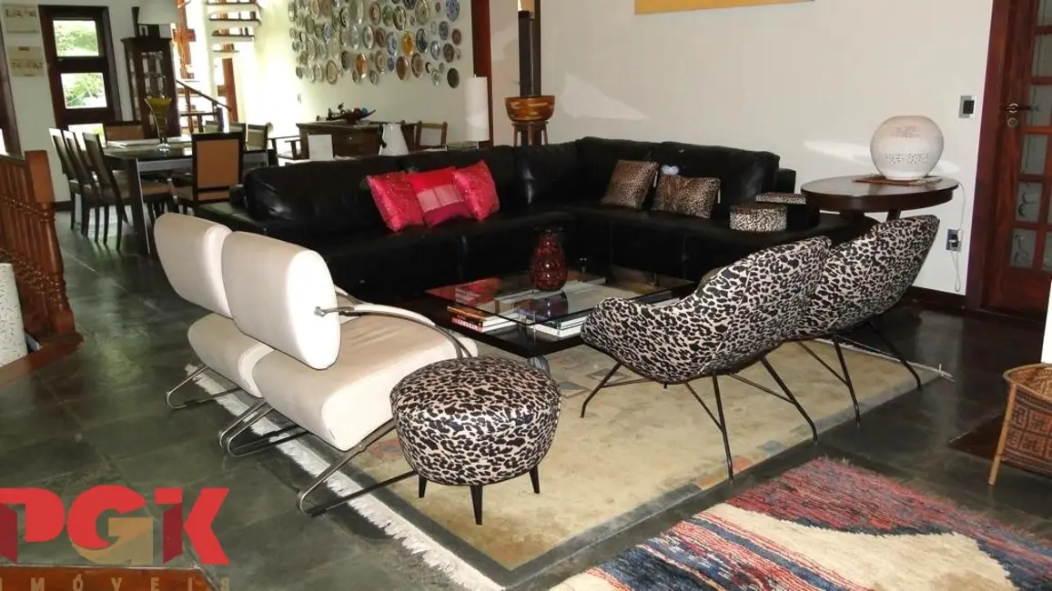 Foto 5 de Casa de Condomínio com 4 quartos à venda e para alugar, 370m2 em Vinhedo - SP