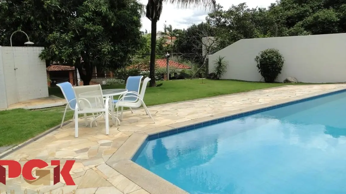 Foto 1 de Casa de Condomínio com 4 quartos à venda e para alugar, 370m2 em Vinhedo - SP