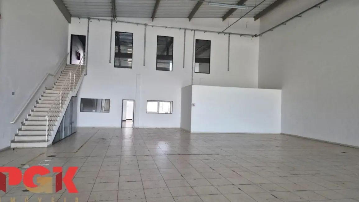 Foto 7 de Armazém / Galpão para alugar, 900m2 em Vinhedo - SP