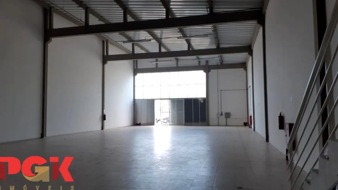 Foto 5 de Armazém / Galpão para alugar, 900m2 em Vinhedo - SP