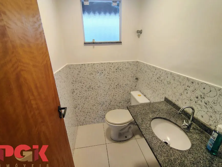 Foto 7 de Casa de Condomínio com 2 quartos à venda, 74m2 em Vinhedo - SP