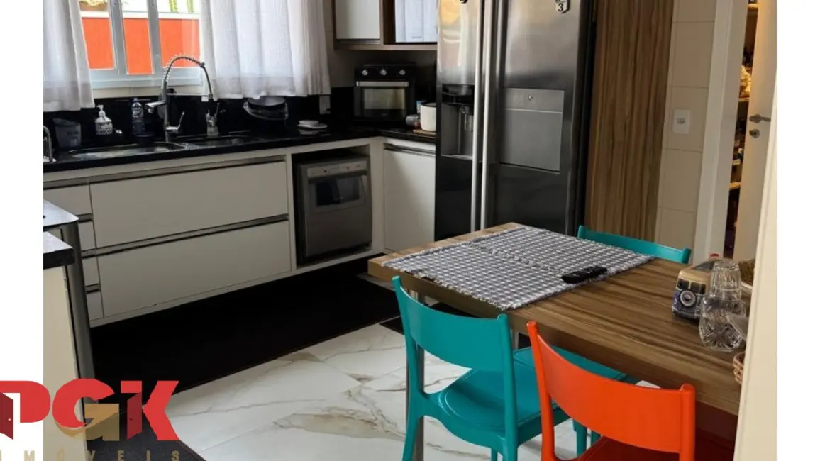 Foto 3 de Casa de Condomínio com 3 quartos à venda, 288m2 em Vinhedo - SP