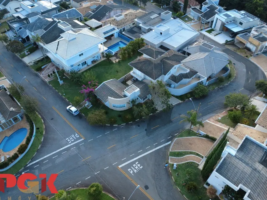 Casa de Condomínio com 4 quartos à venda, 282m2 em Vinhedo - SP - imagem 5 Foto 5 de Casa de Condomínio com 4 quartos à venda, 282m2 em Vinhedo - SP