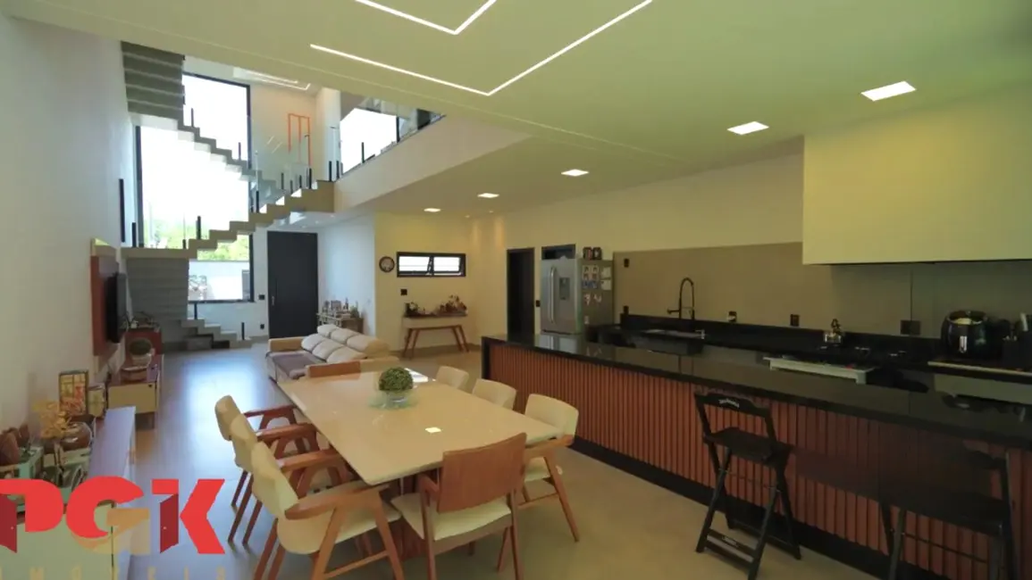 Foto 7 de Casa com 3 quartos à venda, 232m2 em Vinhedo - SP