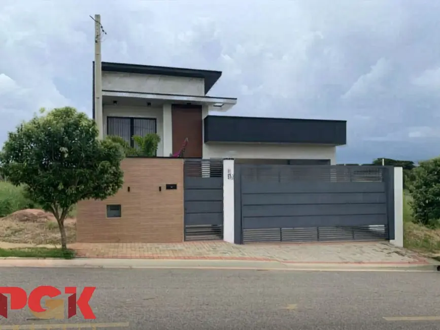 Casa com 2 quartos à venda, 149m2 em Vinhedo - SP - imagem 1 Foto 1 de Casa com 2 quartos à venda, 149m2 em Vinhedo - SP