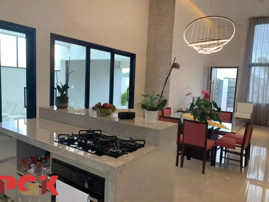 Casa com 2 quartos à venda, 149m2 em Vinhedo - SP - imagem 6 Foto 6 de Casa com 2 quartos à venda, 149m2 em Vinhedo - SP